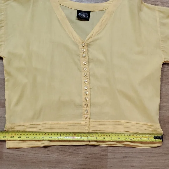 Yellow Button-Up Blouse - Picture 7 of 11